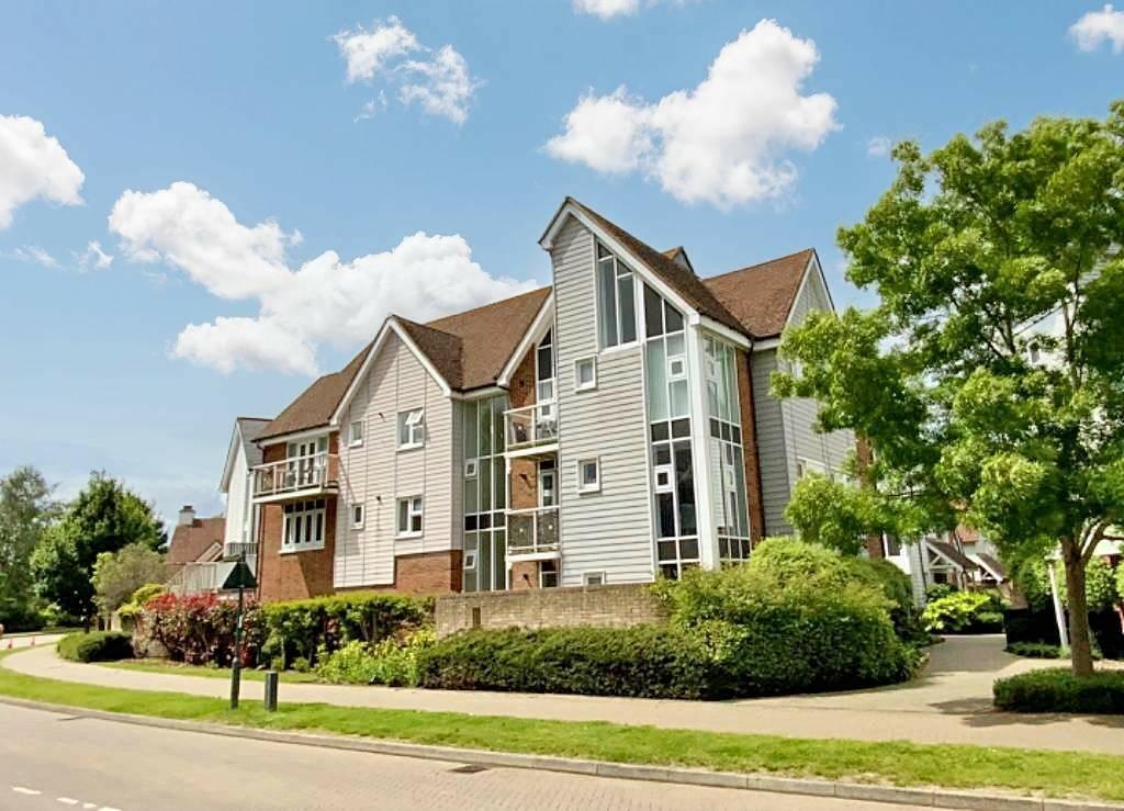 Niagara Close, Kings Hill,