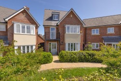 Beacon Avenue, Kings Hill,