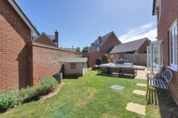 Beacon Avenue, Kings Hill,