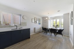 Beacon Avenue, Kings Hill,