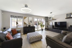 Beacon Avenue, Kings Hill,
