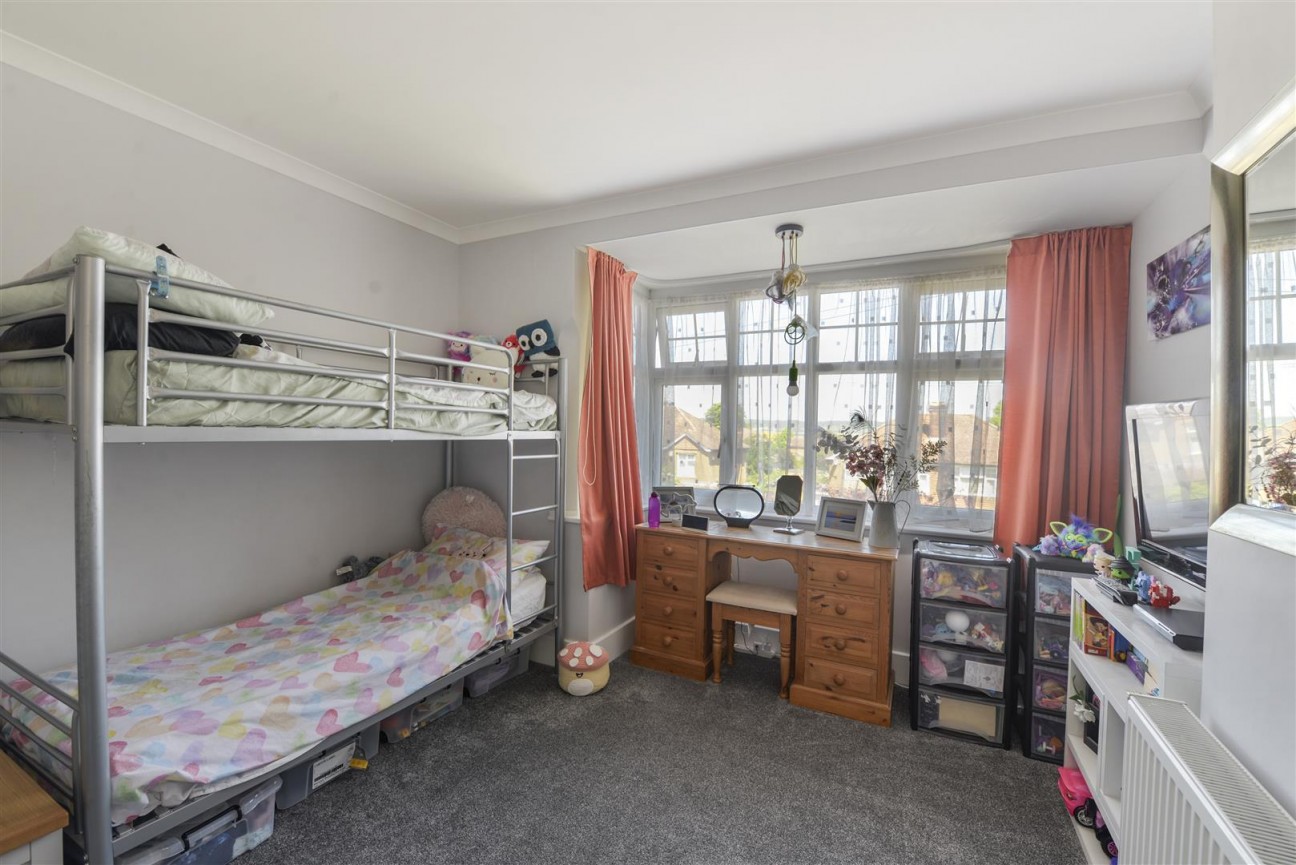Hazel Avenue, Allington