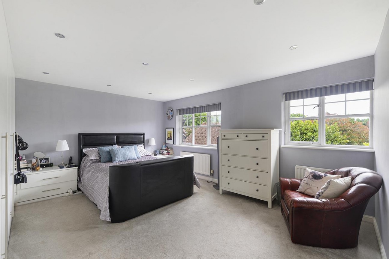 Admiral Way, Kings Hill, ME19 4NT