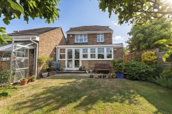 Phoenix Drive, Wateringbury, Maidstone