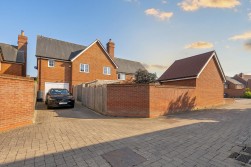 Beacon Avenue, Kings Hill,