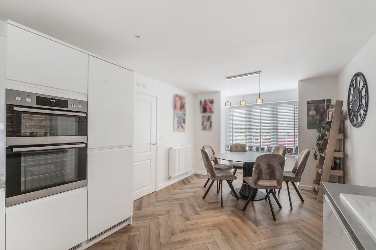 Beacon Avenue, Kings Hill,