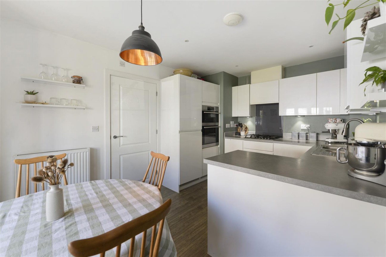 Glenton Avenue, Kings Hill, ME19 4NH