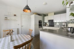 Glenton Avenue, Kings Hill, ME19 4NH