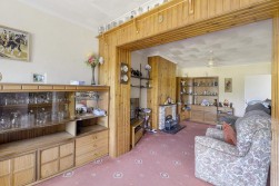 Maidstone Road, Paddock Wood, Tonbridge