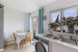 Tully Drive, Paddock Wood, Tonbridge