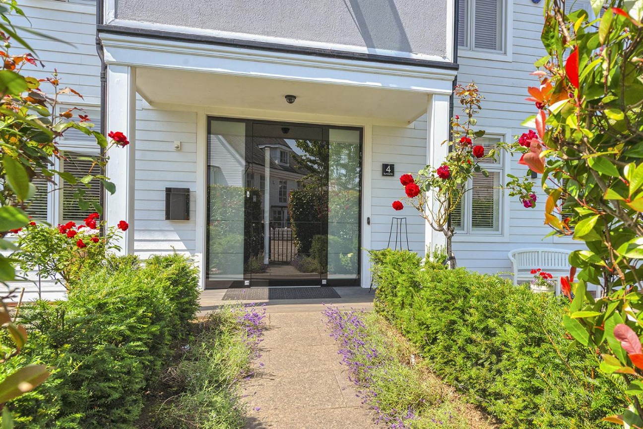 Clemens Place, Kings Hill
