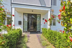 Clemens Place, Kings Hill