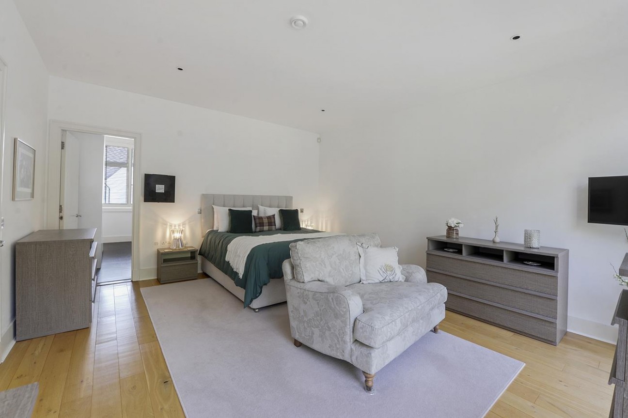 Clemens Place, Kings Hill
