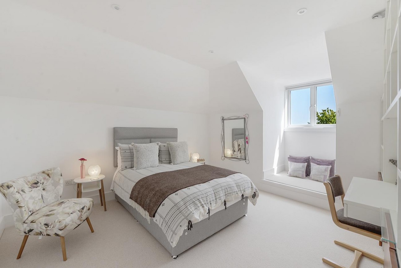 Clemens Place, Kings Hill