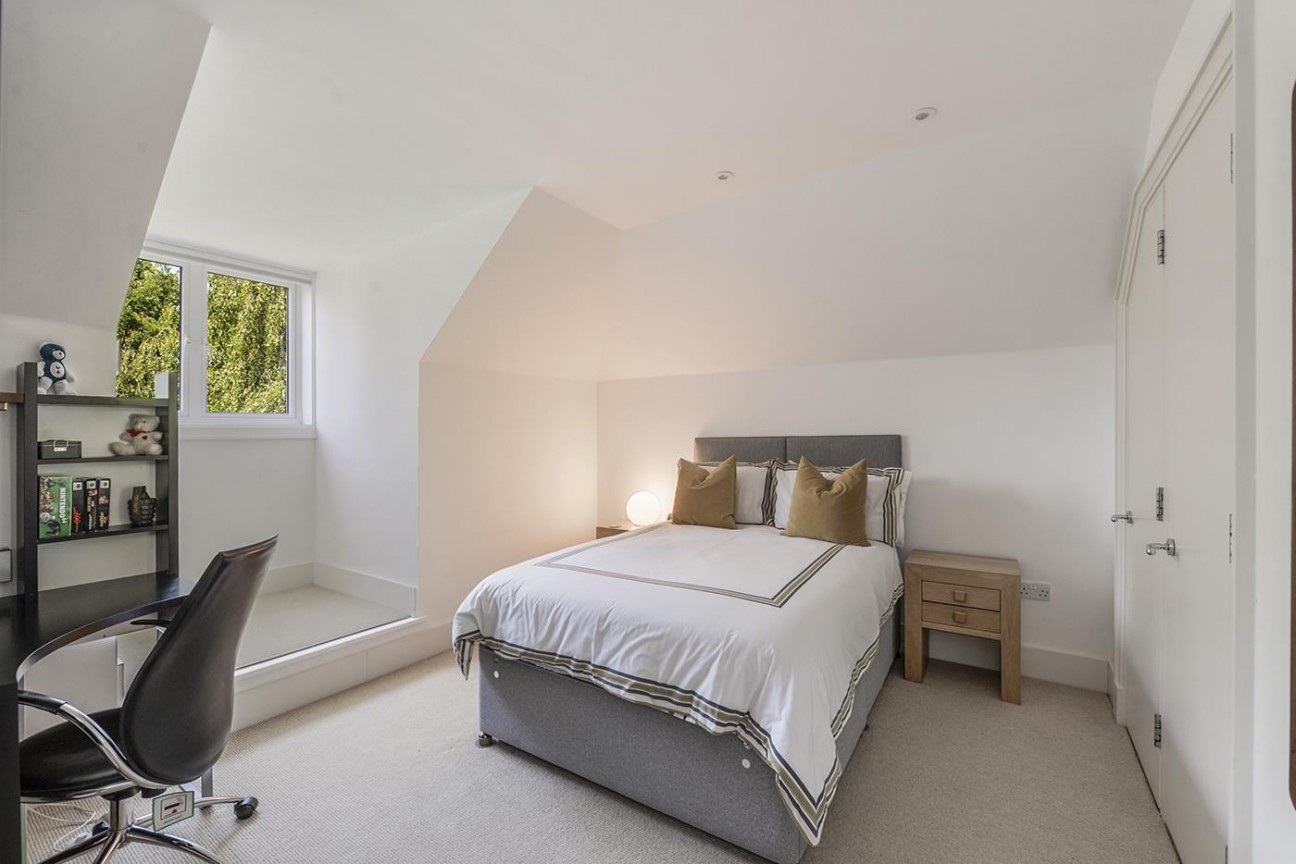 Clemens Place, Kings Hill