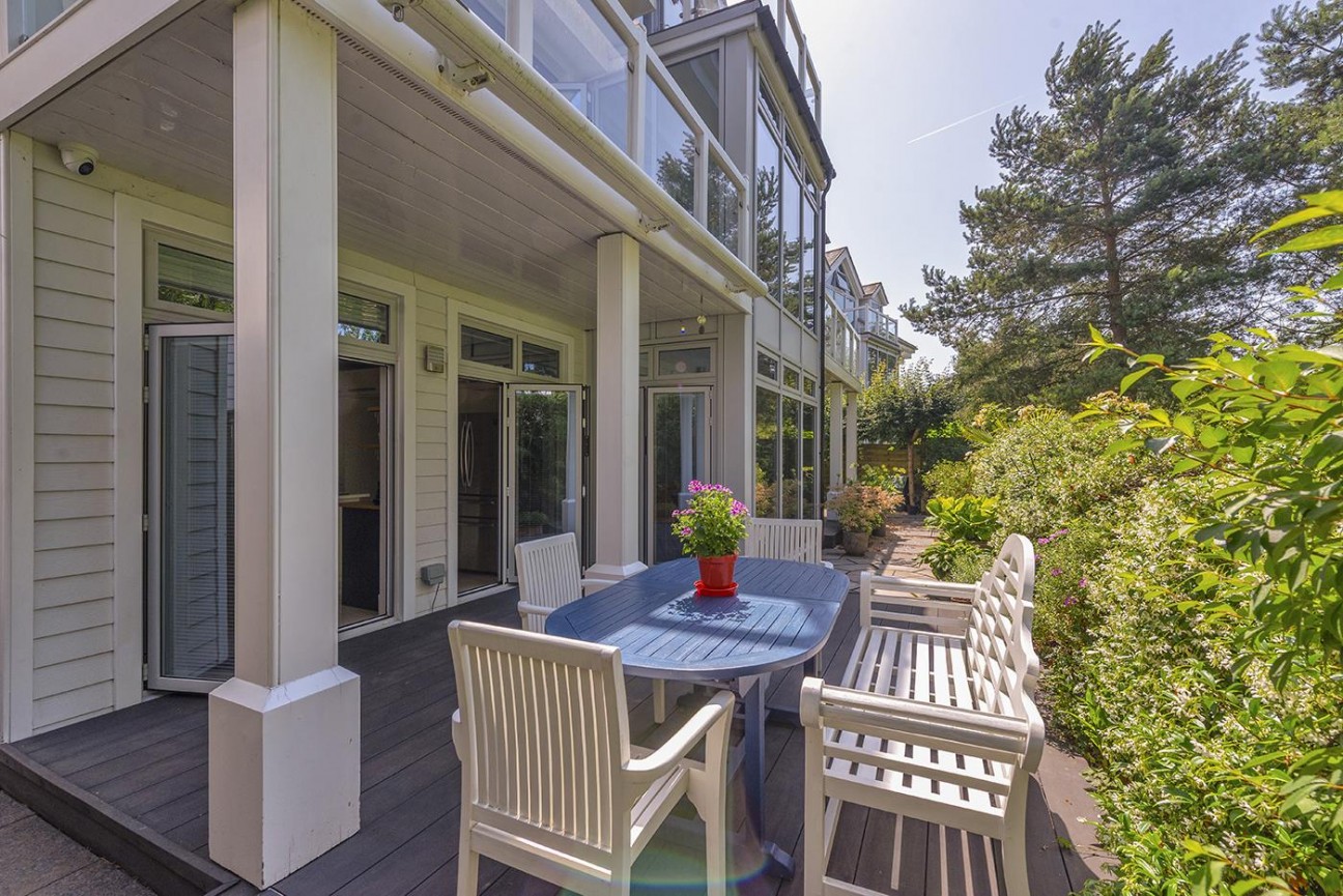 Clemens Place, Kings Hill
