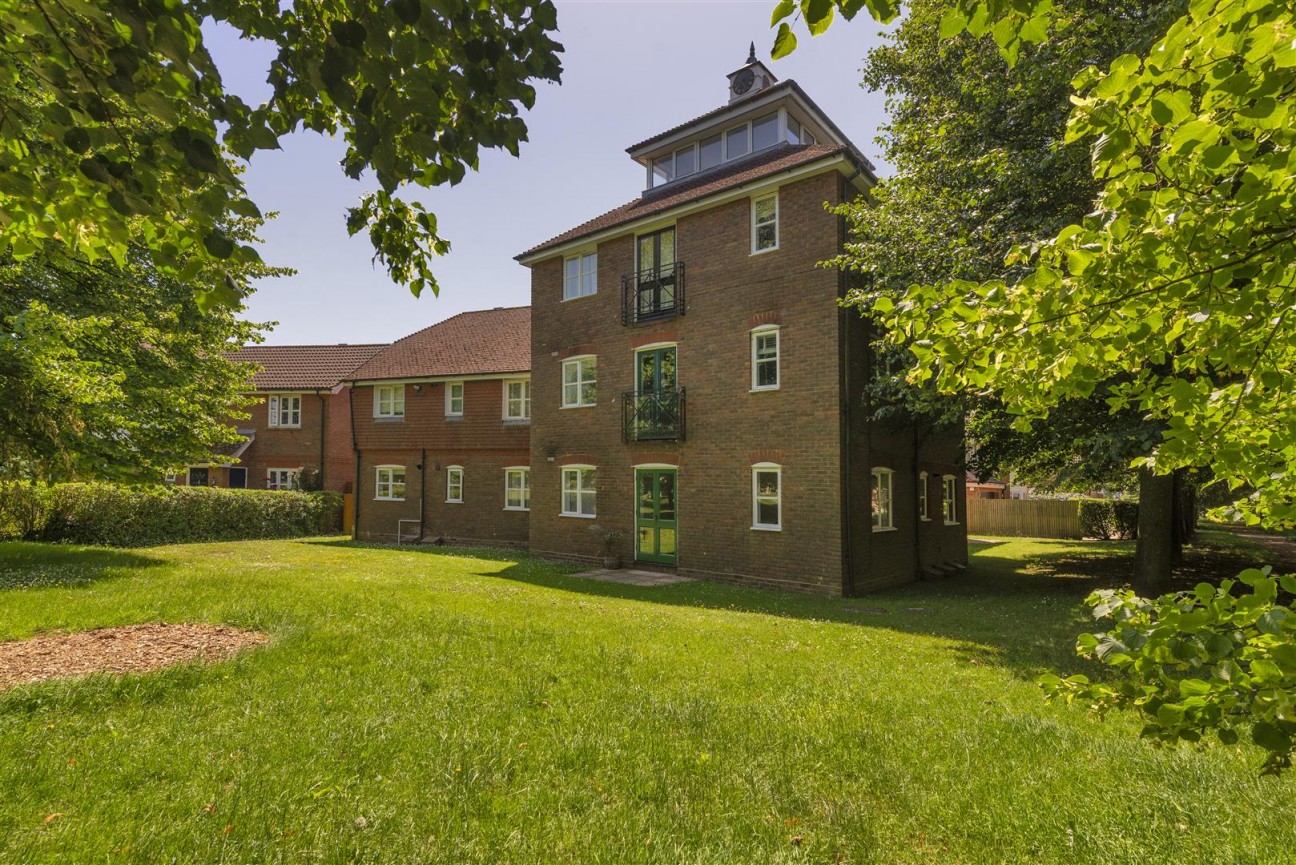Sturmer Court, Kings Hill, ME19 4ST
