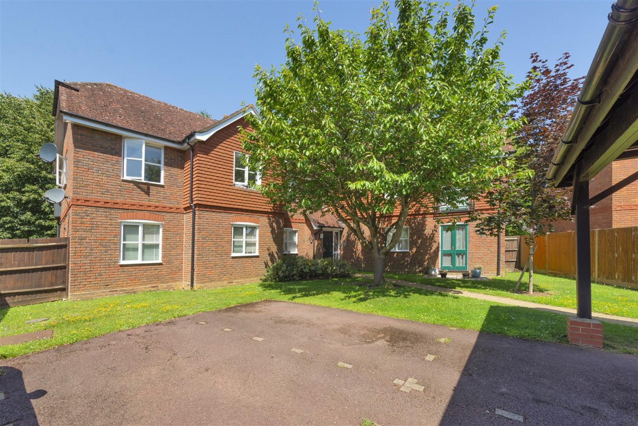Sturmer Court, Kings Hill, ME19 4ST