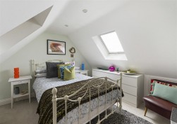 Laxton Walk, Kings Hill, ME19 4JG