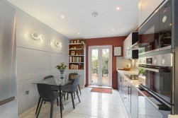 Laxton Walk, Kings Hill, ME19 4JG