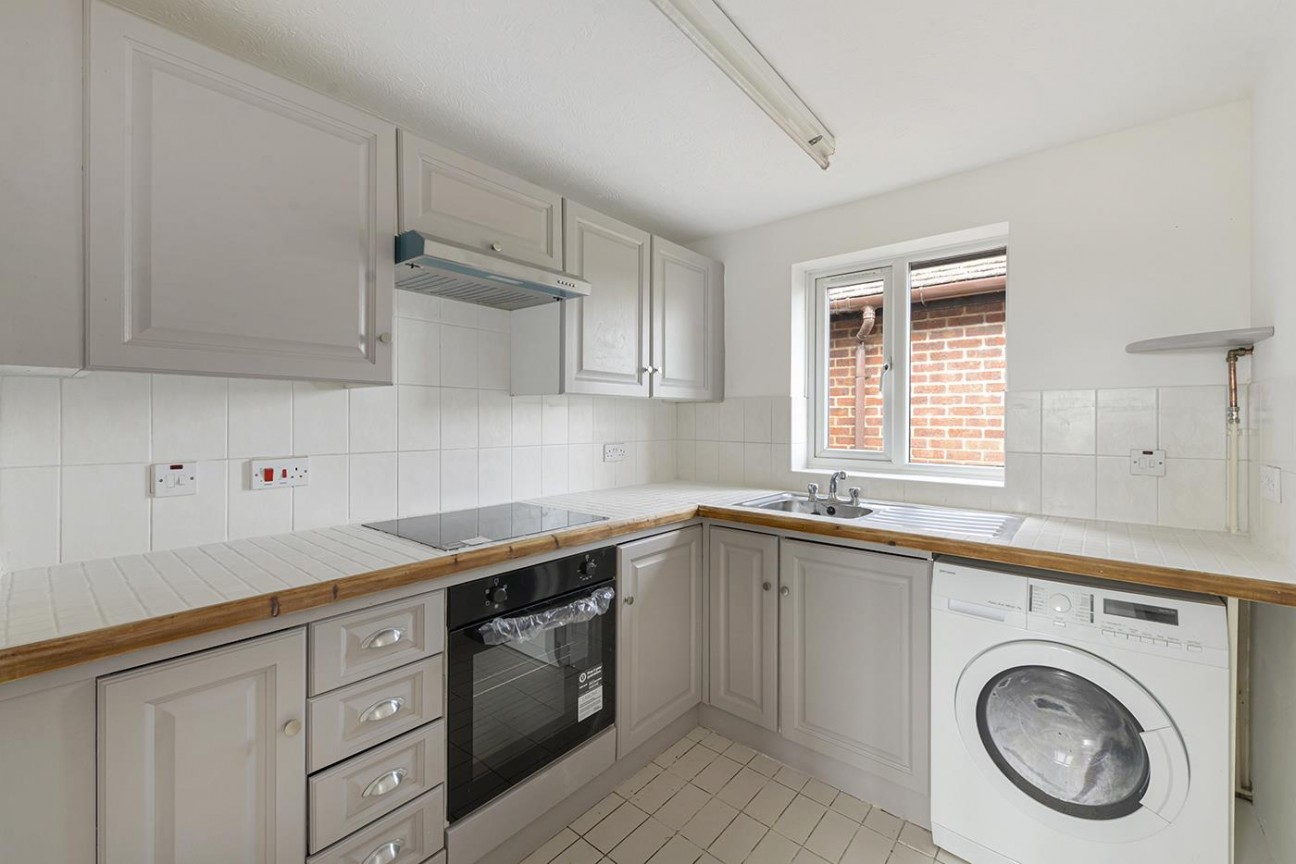 Smithers Court, East Peckham, Tonbridge