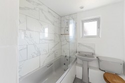 Smithers Court, East Peckham, Tonbridge
