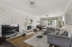 Charlotte Drive, Kings Hill, West Malling
