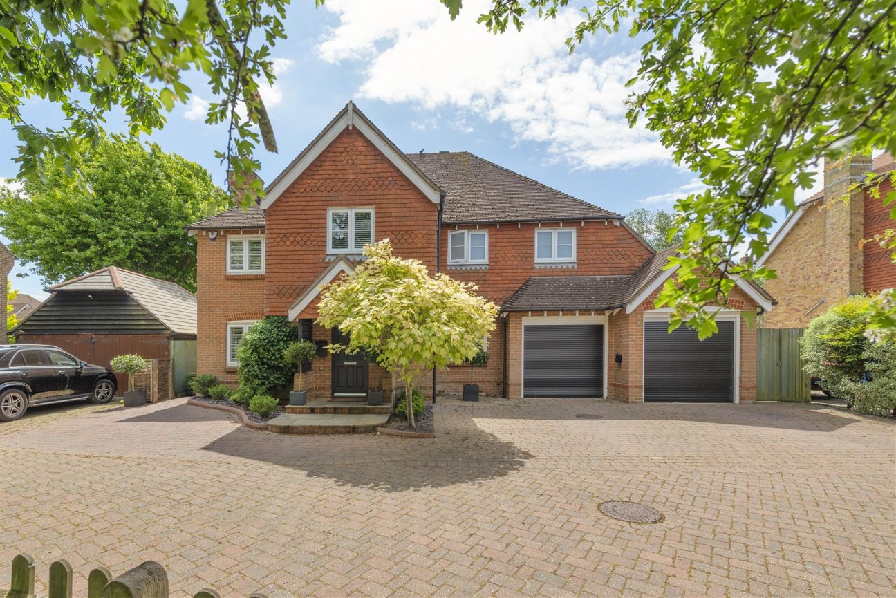 Redwell Grove, Kings Hill, ME19 4BU