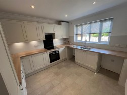 Hawkridge Grove, Kings Hill