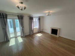 Hawkridge Grove, Kings Hill