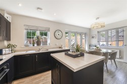 Jupiter Close, East Malling, West Malling