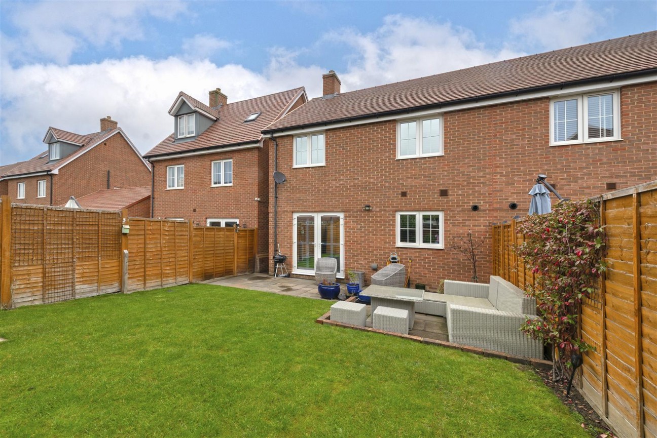 Dumbrell Drive, Paddock Wood, Tonbridge