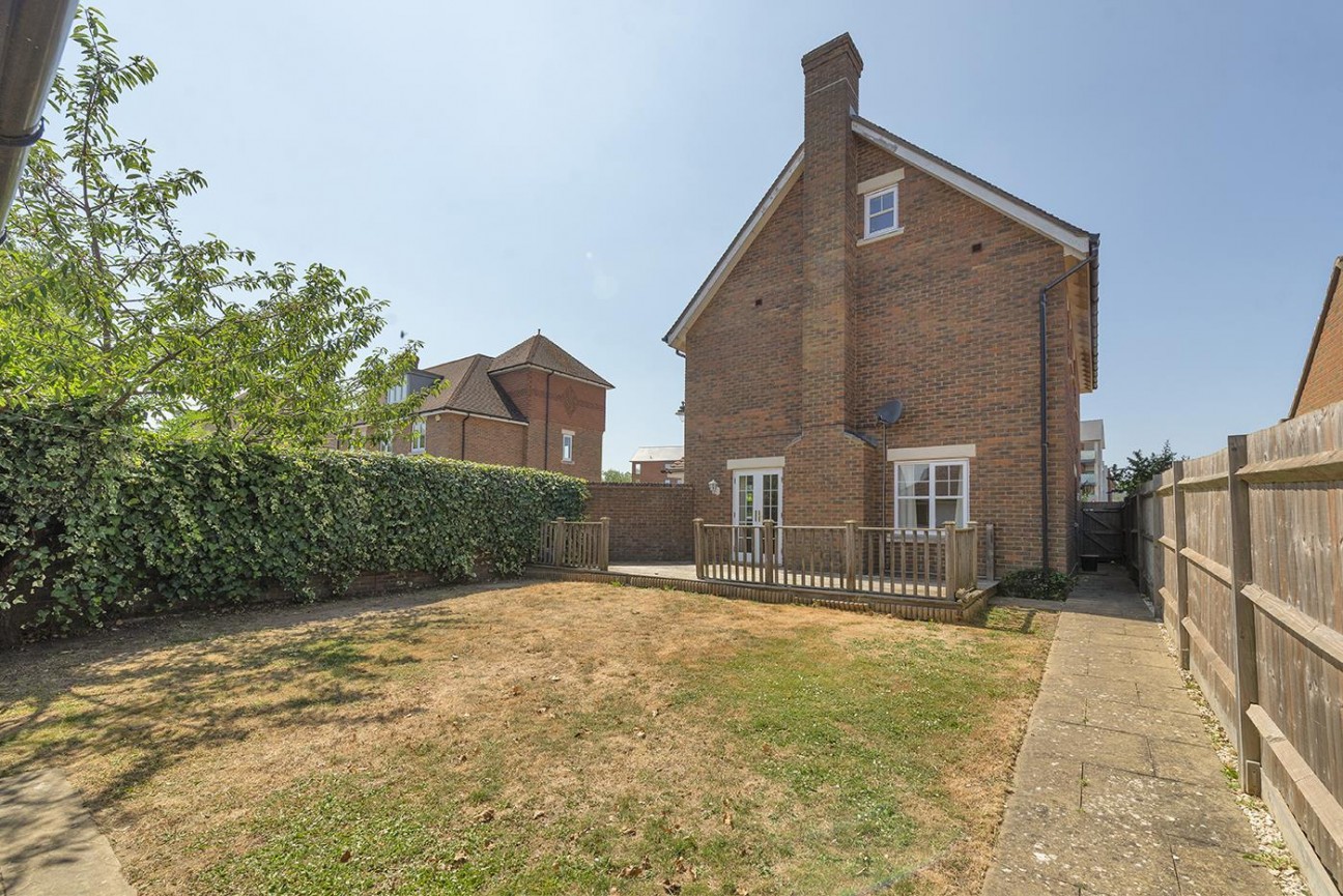 Woodford Grove, Kings Hill