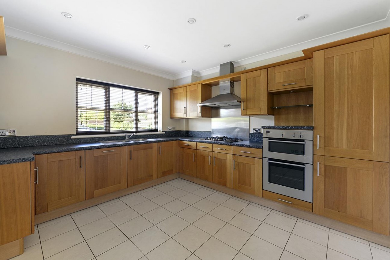 Woodford Grove, Kings Hill