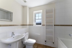 Woodford Grove, Kings Hill