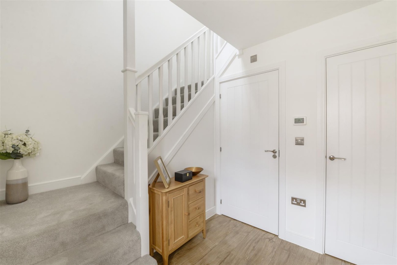 Royal Crescent, Kings Hill, West Malling