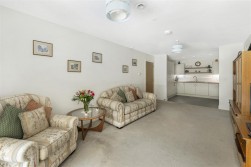 16 The Orpines, Wateringbury, Maidstone