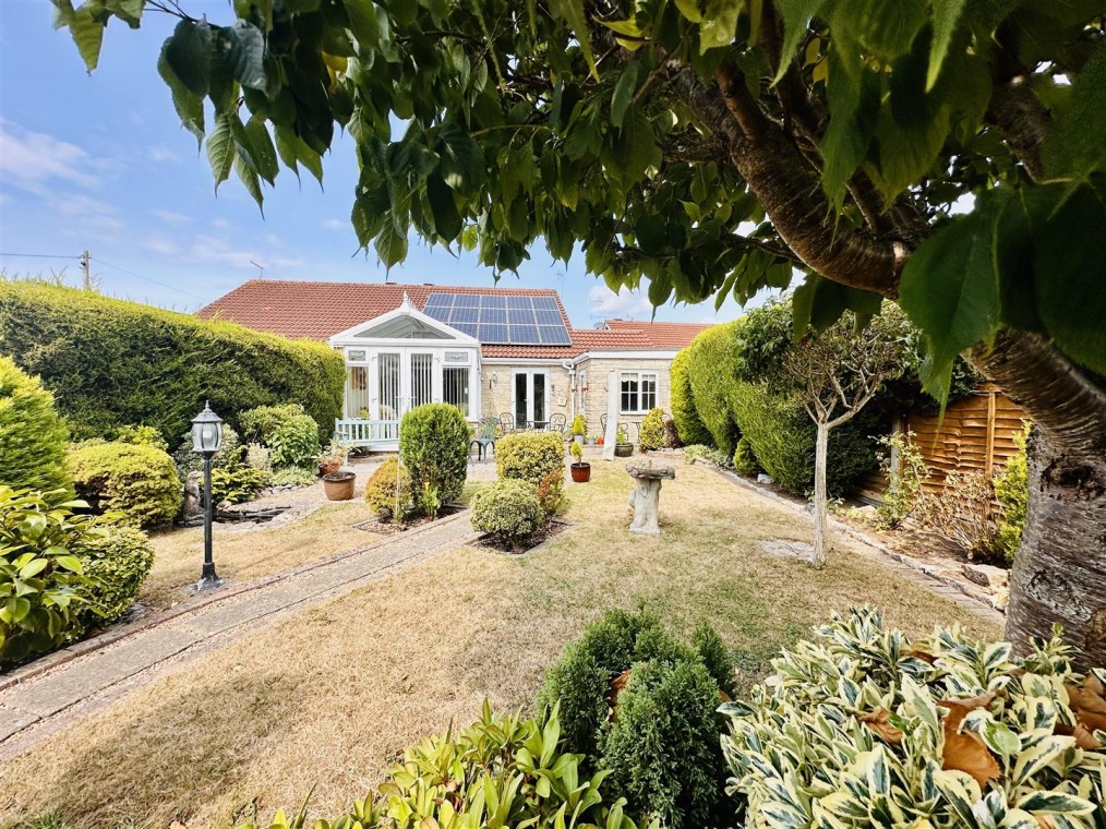 Perrys Close, Cheddar