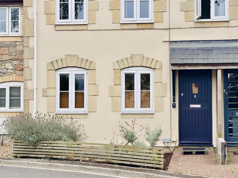 Old Station Close, Cheddar