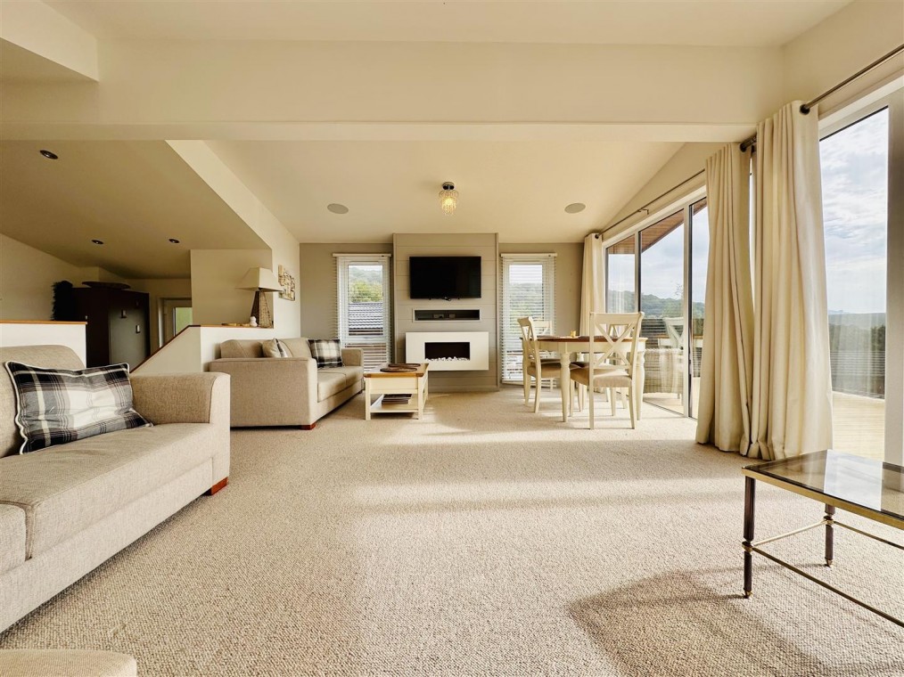 Axbridge Road, Cheddar