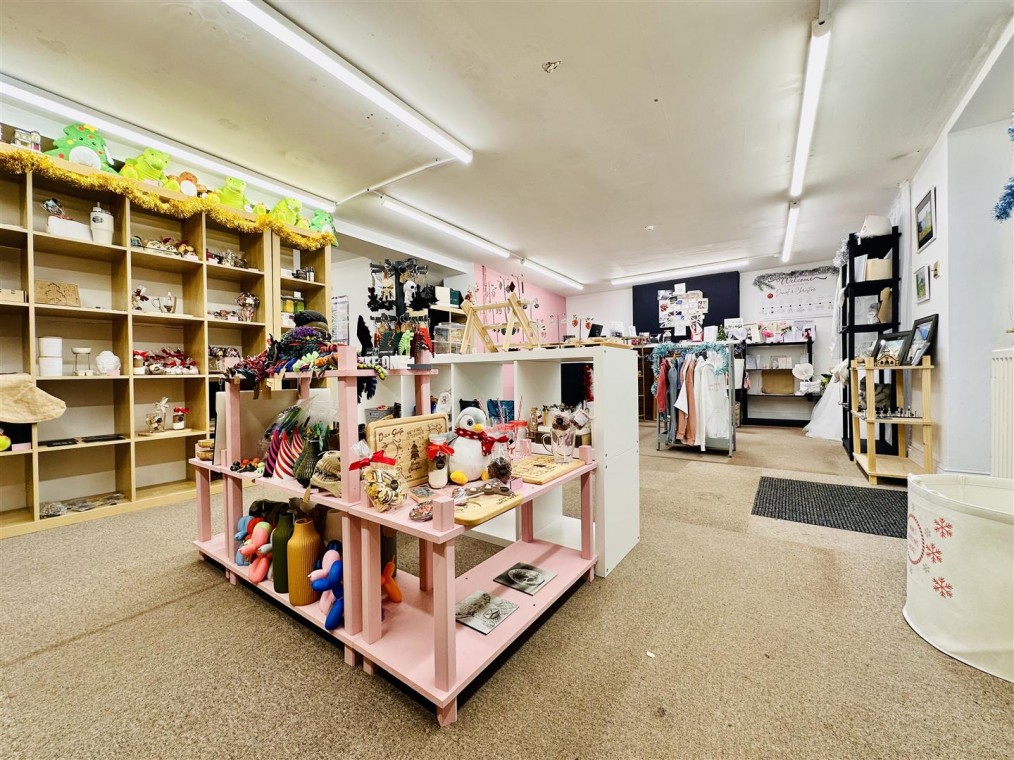 Bath Street, Cheddar