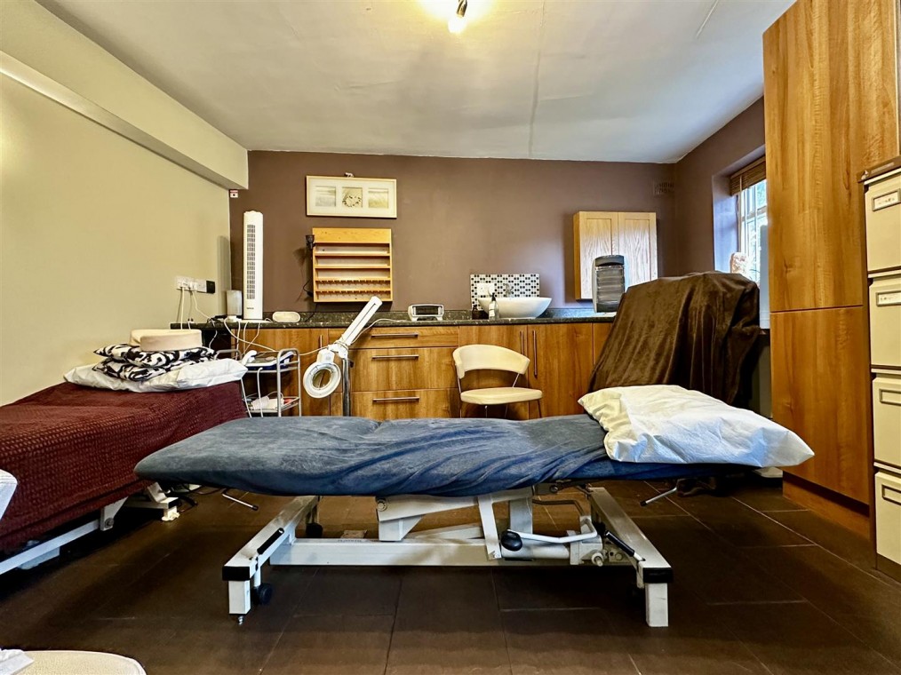 Bath Street, Cheddar