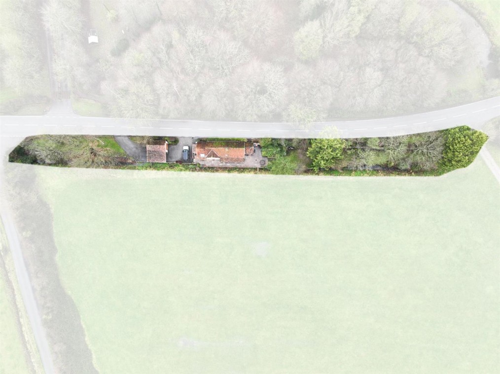 Barrow Causeway, Bleadney, Wells