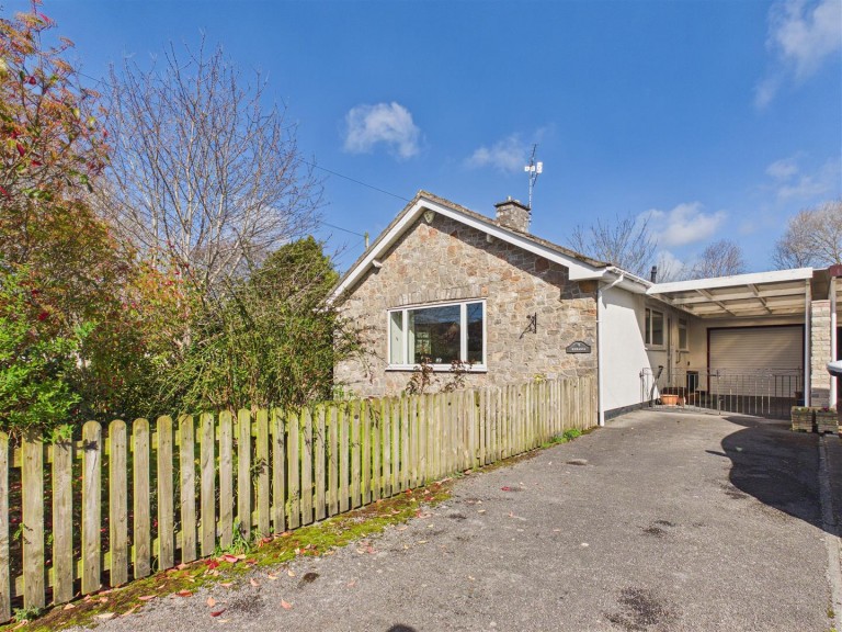 Barrows Park, Cheddar