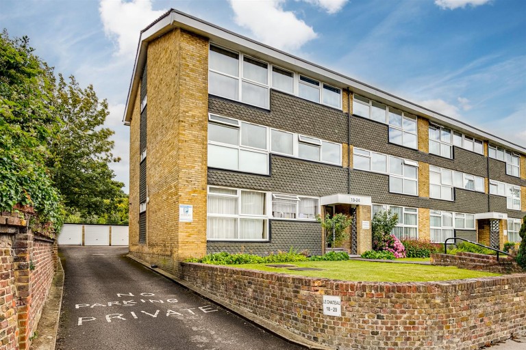 18 Chatsworth Road, Croydon