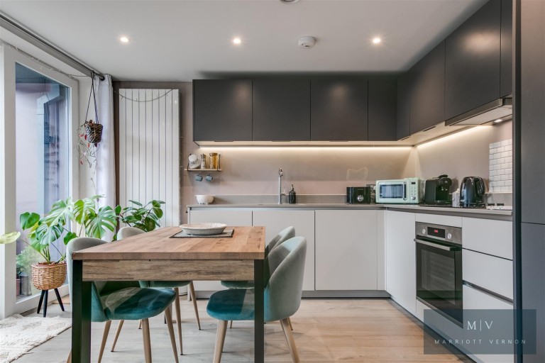 Lismore Road, South Croydon