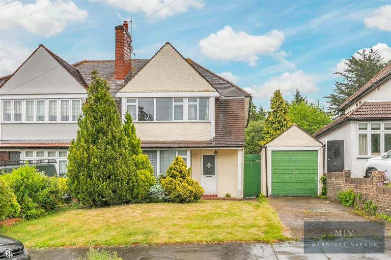 Crest Road, South Croydon