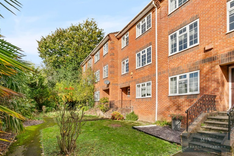 Spindlewood Gardens, Croydon