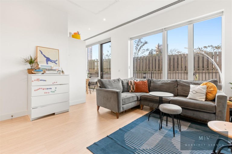 Cherry Orchard Road, Croydon