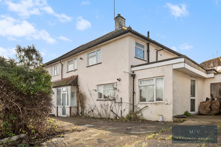 Warren Avenue, South Croydon